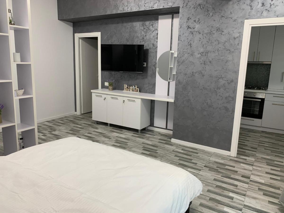 Aparthotel Apartament Alexandra à Mamaia Extérieur photo
