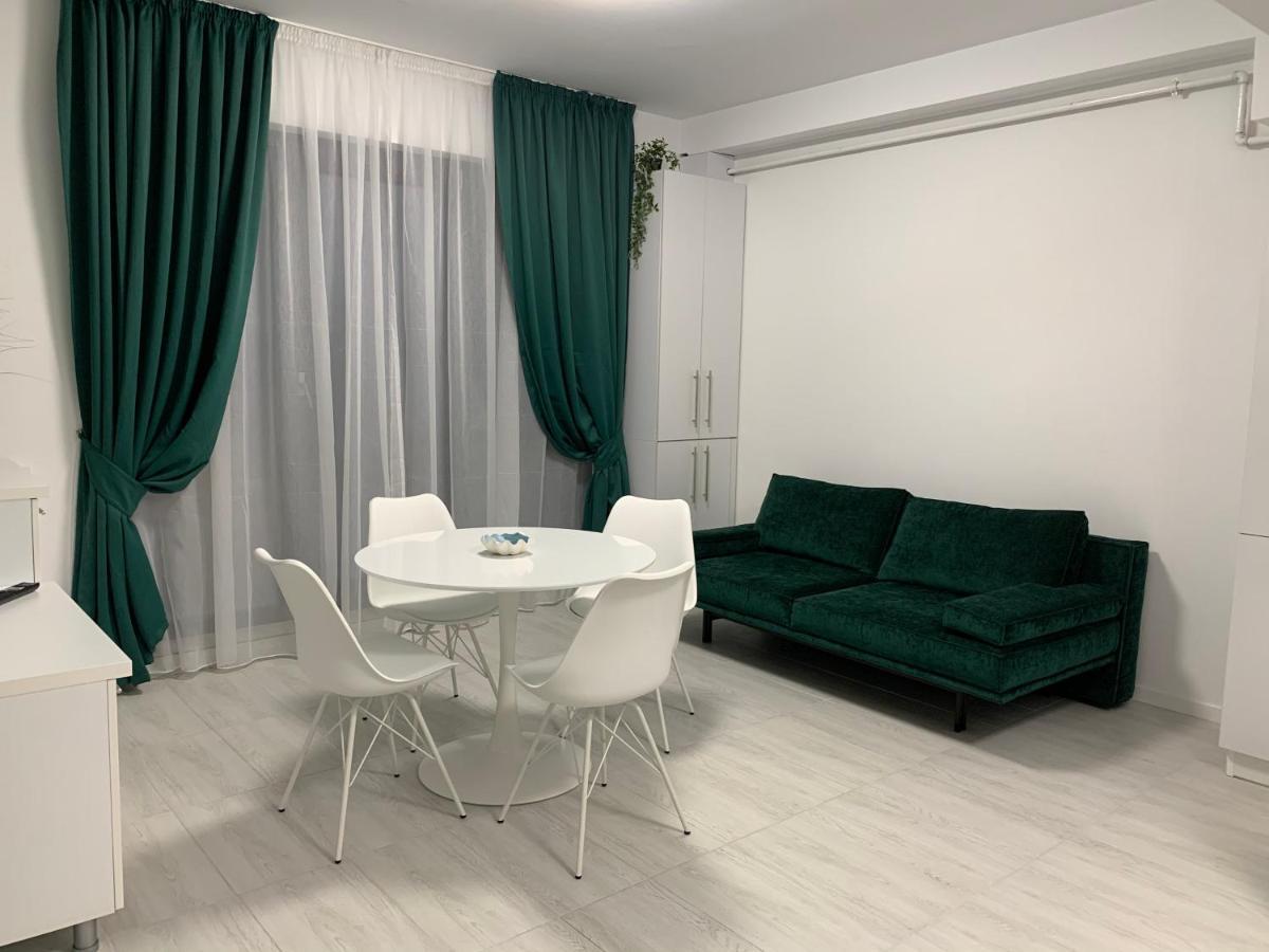 Aparthotel Apartament Alexandra à Mamaia Extérieur photo